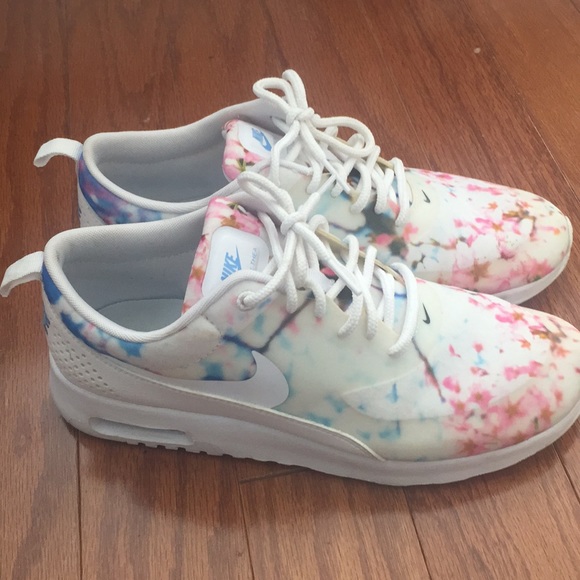 air max thea cherry blossom